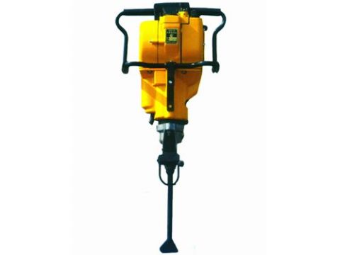 點擊查看詳細信息<br>標題：DGN21型內(nèi)燃搗固機 閱讀次數(shù)：1988