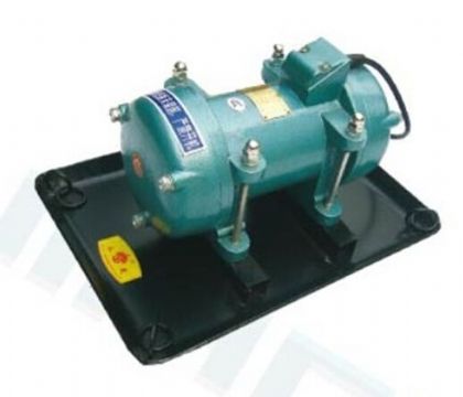 點(diǎn)擊查看詳細(xì)信息<br>標(biāo)題： ZW7/10附著式振動器 閱讀次數(shù)：1819